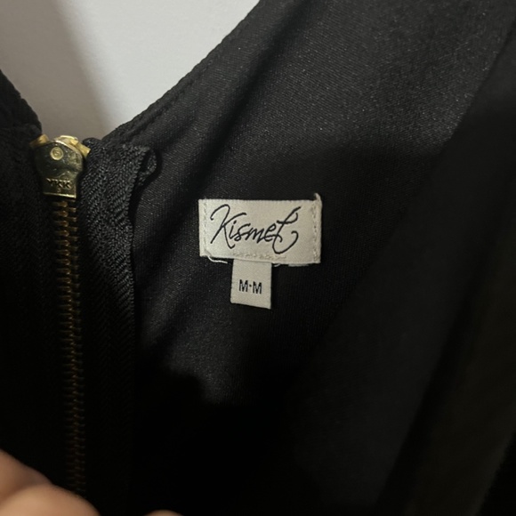 Black and White Dress - Picture 3 of 3